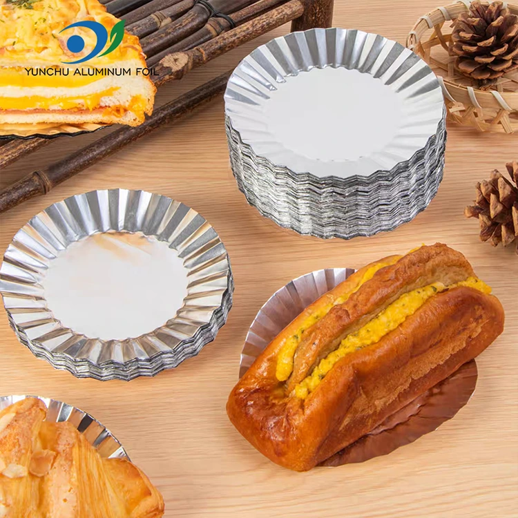 Ronde cakevorm met zilveren aluminiumfolie voedselcontainer